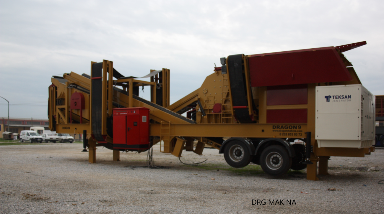 Mobile Crusher Stone Crushing Machines
