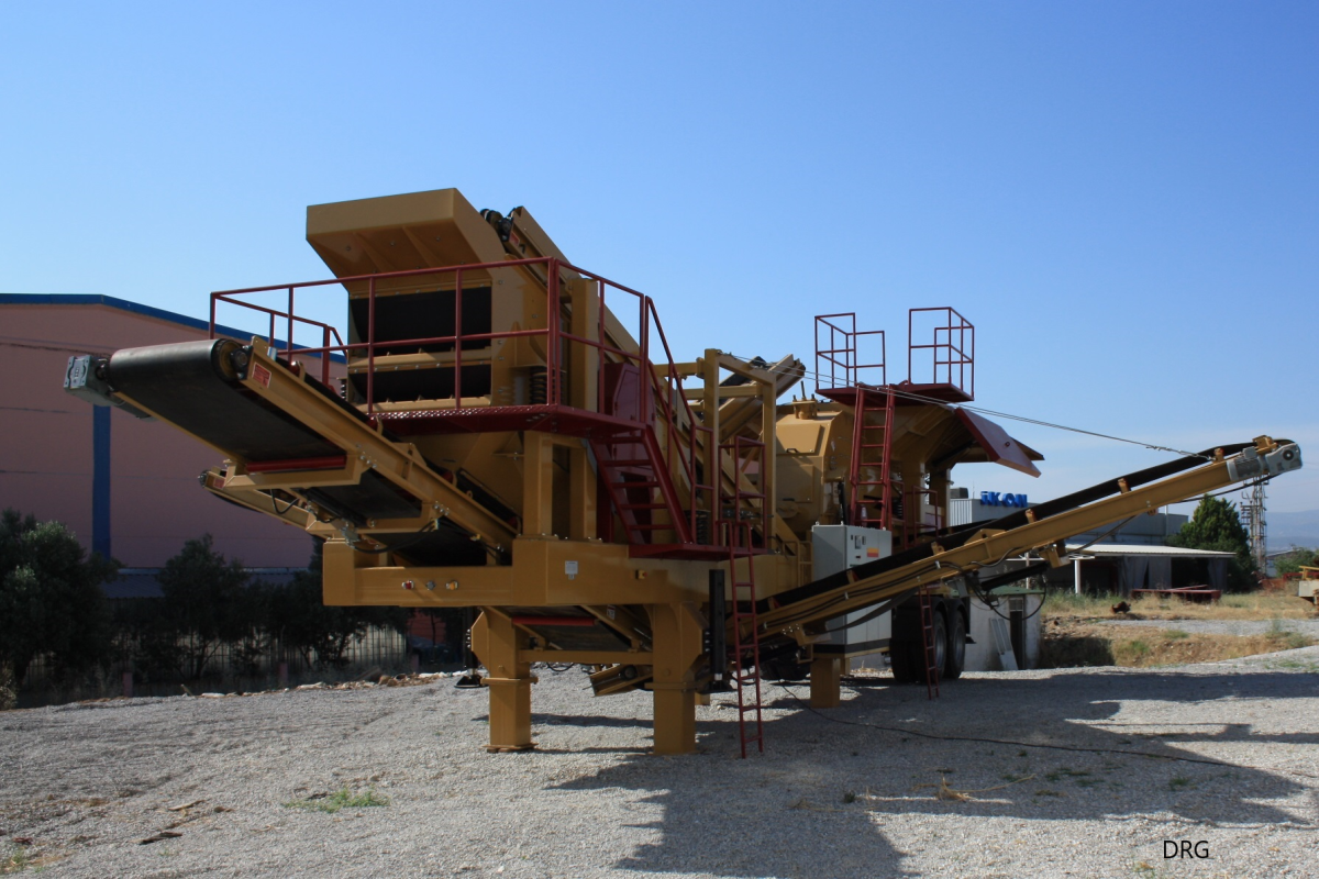 Portable Mobile Crusher Plants - DRG Crusher