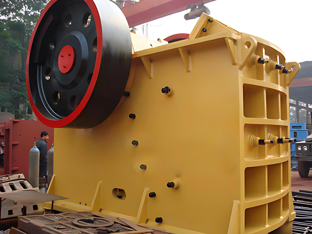 Secondary Impact Crusher 2 Pallets for Sale