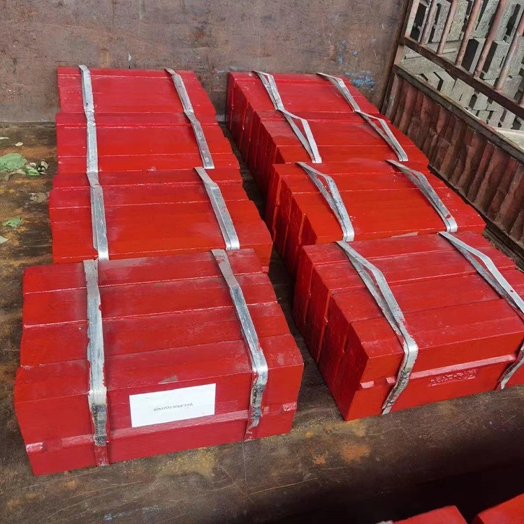 16-18 Manganese Pallet Production