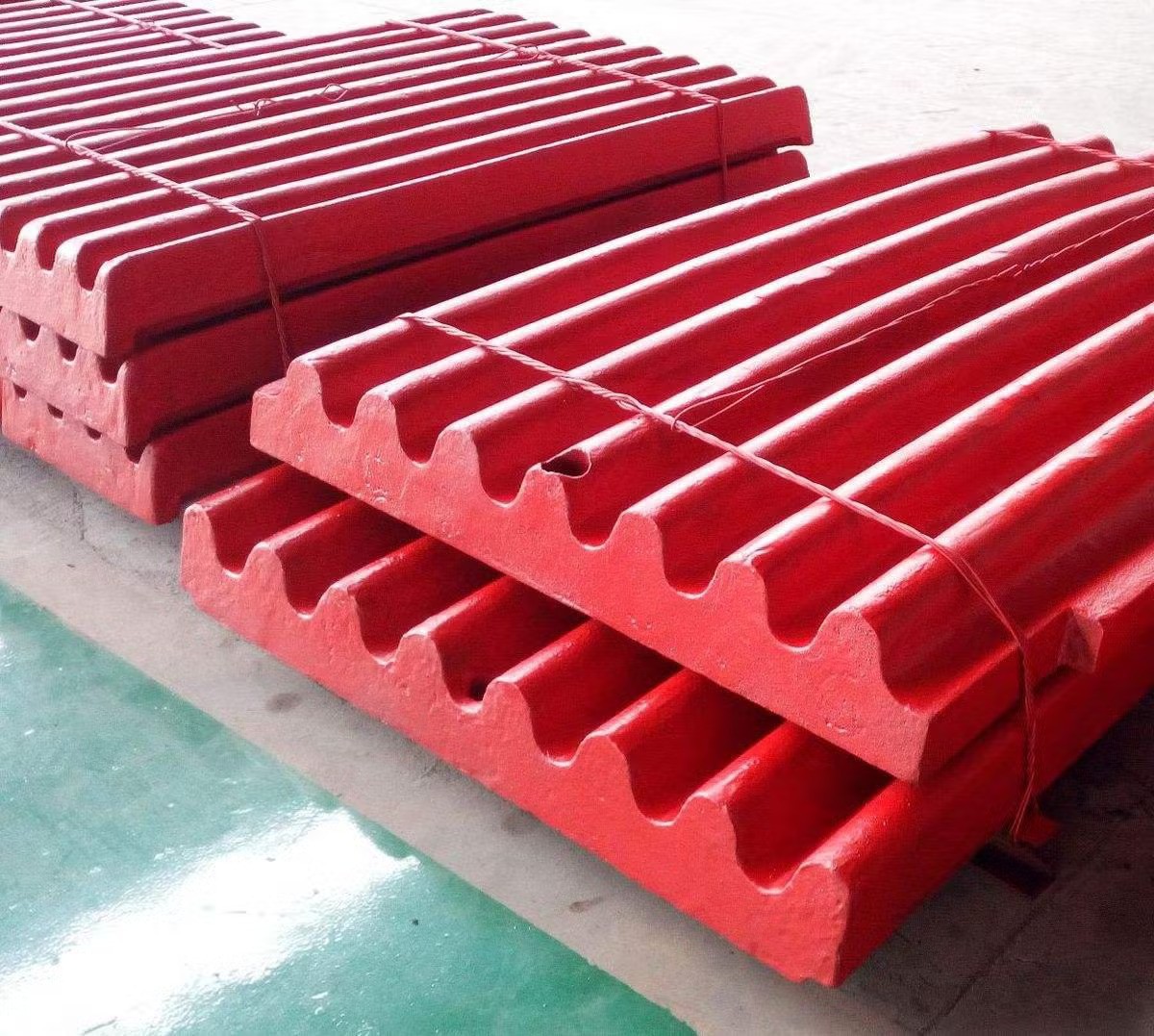 Limestone Crushing and Screening Plant Casting Parts