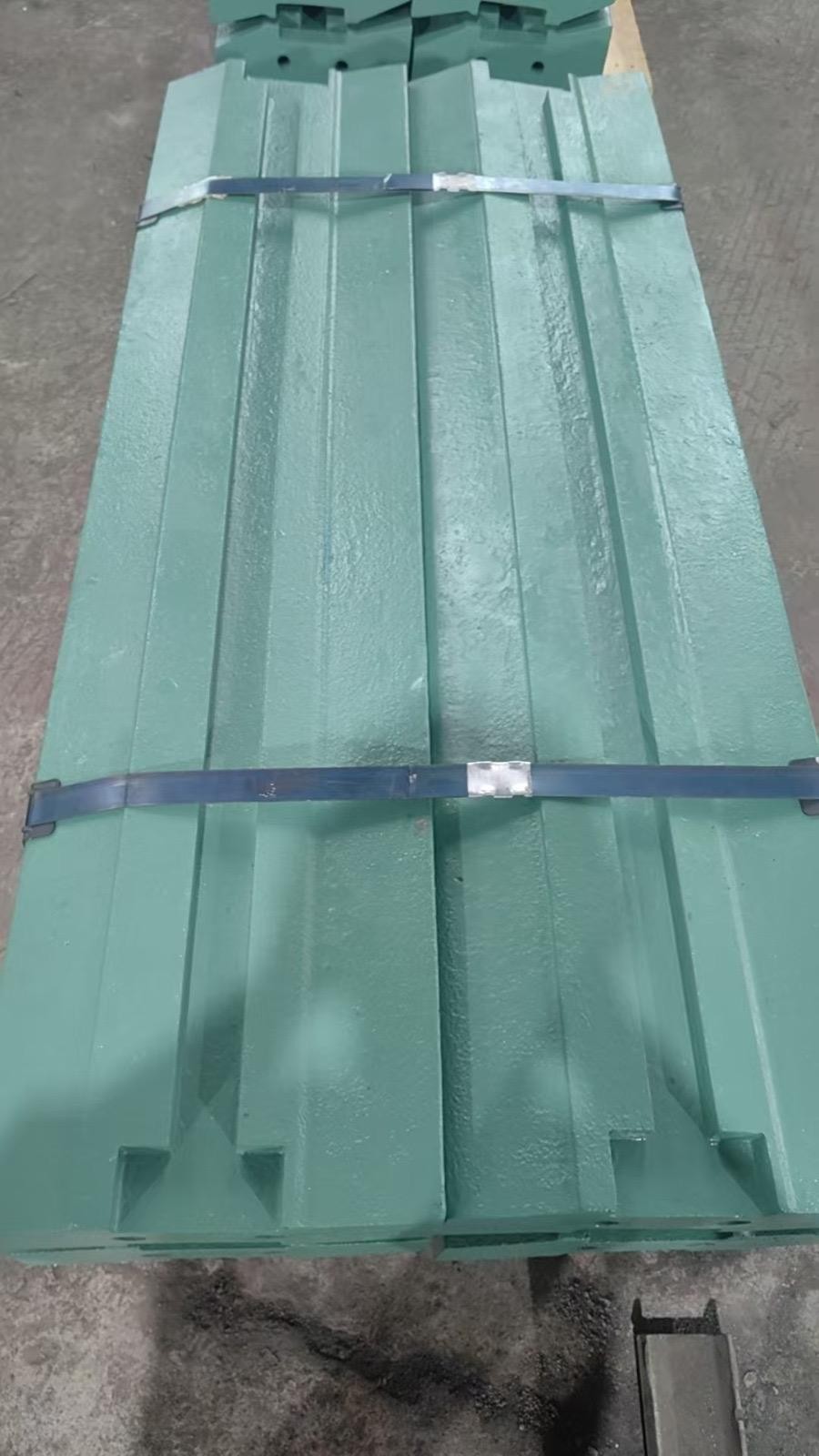 Basalt Crushing and Screening Plant Castings